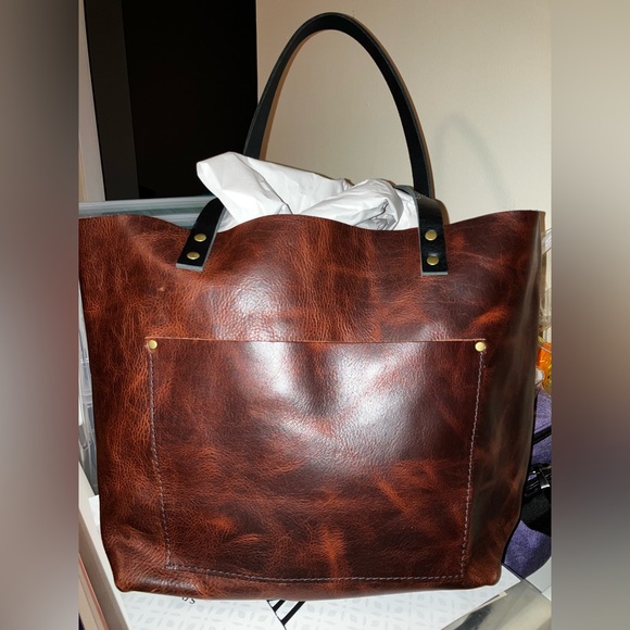 Portland Leather Goods Large Tote in Lava w/Black Handles - Picture 7 of 8